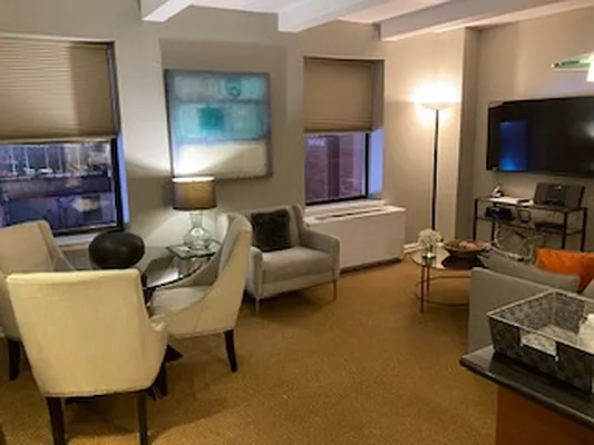 Rented by Global Realty Opportunities | media 2