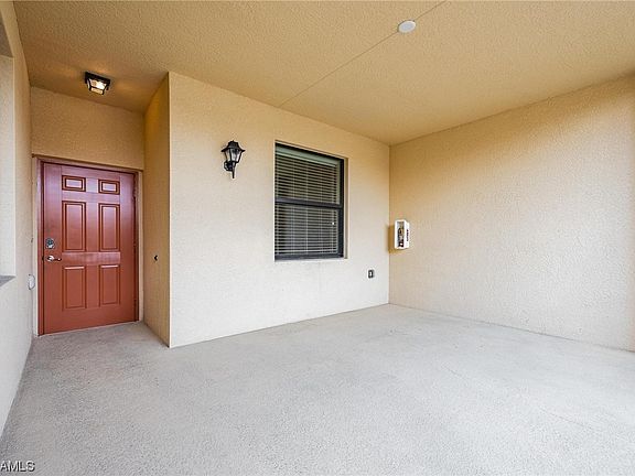 4th image of 13761 Julias Way W #314