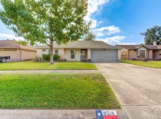 8514 Ashwyne Ln, La Porte, TX 77571
