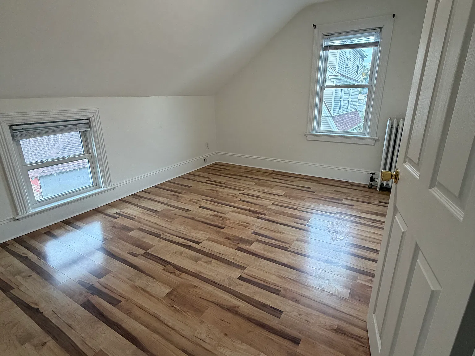 1 bed, $1,050 — Photo 3