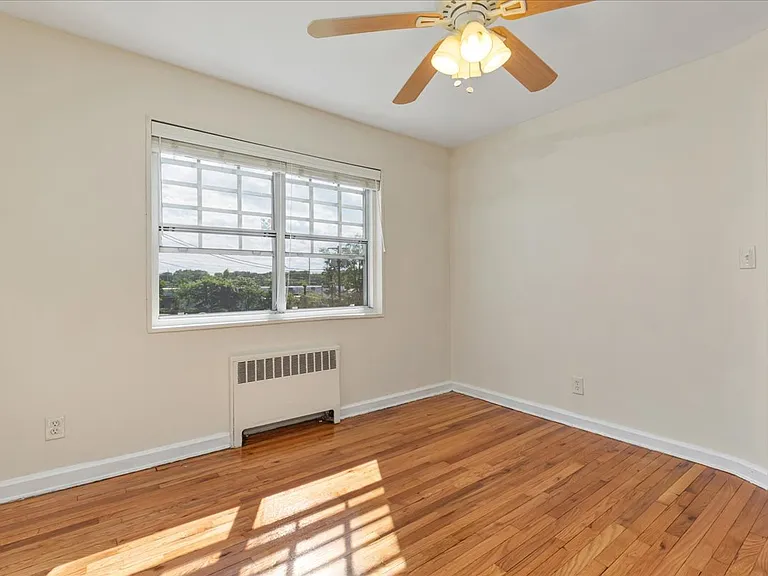 11B W Roselle Ave #11B — Photo 27