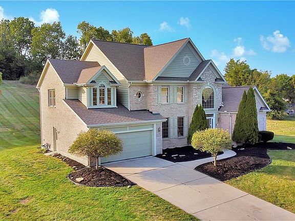 2nd image of 12089 Doe Run Ct