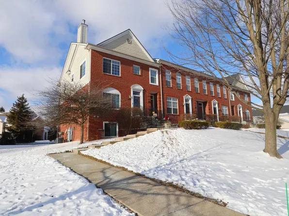 42625 Park Crescent Dr #37, Sterling Heights, MI 48313