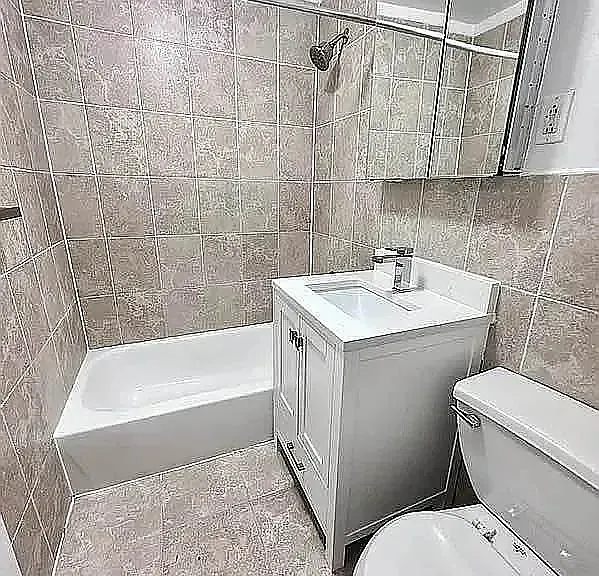 127 E 101st St #3Z — Photo 6