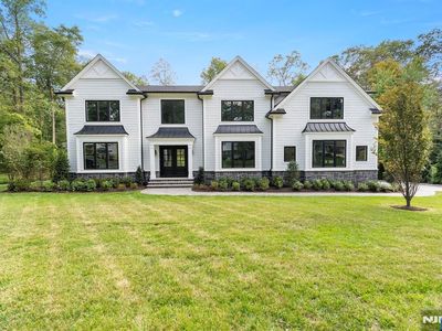 559 Stellman Dr, River Vale, NJ, 07675