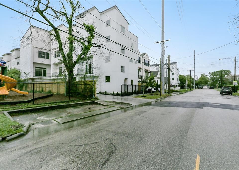 1st image of 2020 Crockett St