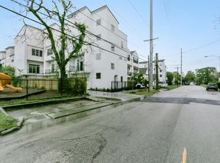 2020 Crockett St, Houston, TX 77007