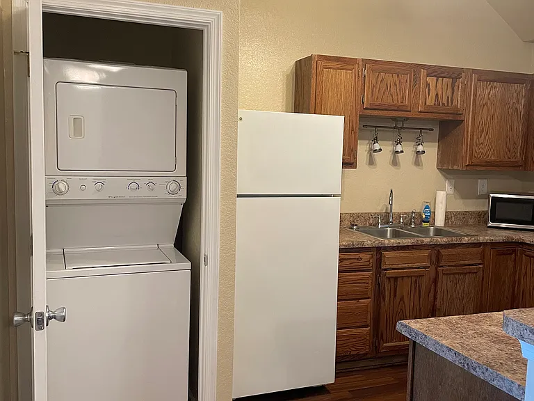 2500 Maymont Ct — Photo 10