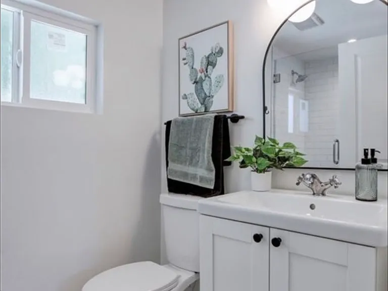 5202 Lindsey Ave — Photo 9