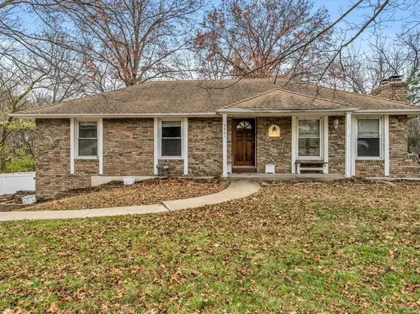 9901 NW 72nd Ter, Kansas City, MO 64152