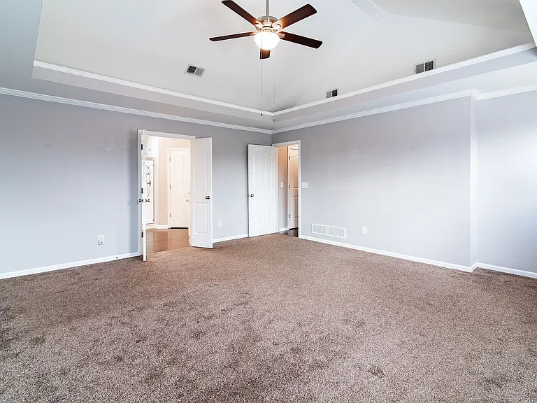 15704 Outlook St — Photo 24