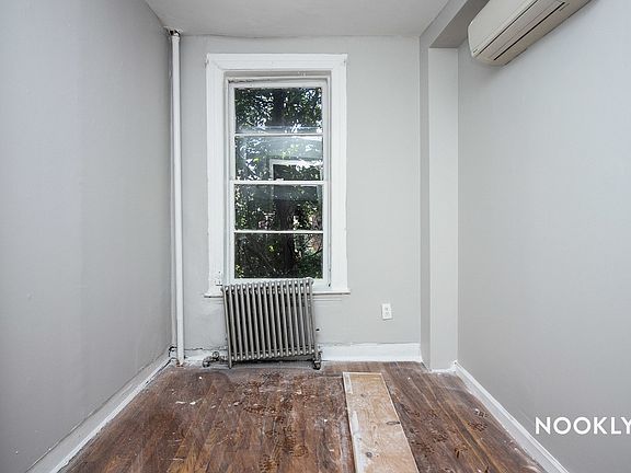4th image of 298 Gates Ave #5