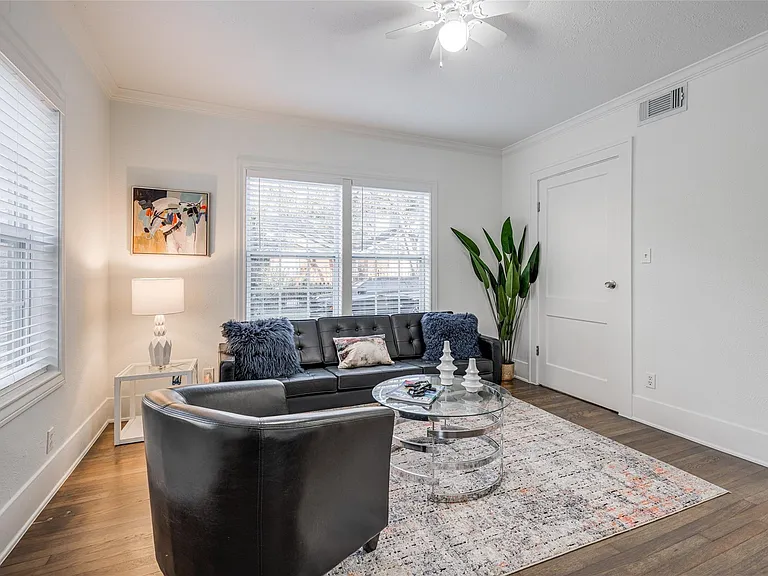 601 Bomar St #3 — Photo 7