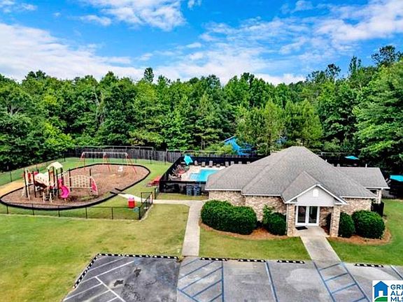 4th image of 552 Bentmoor Dr