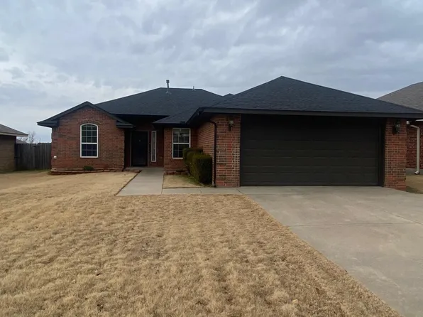 2331 Apple Way, Midwest City, OK 73130