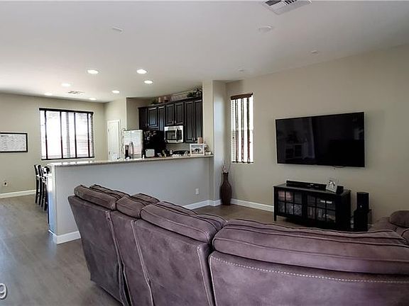 5th image of 8304 Mokena Ave