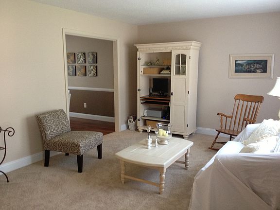 2nd image of 3610 Priscilla Dr