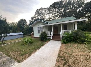 559 3rd St NW, Carbon Hill, AL 35549