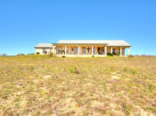 731 Lake Valley Dr, La Vernia, TX 78121