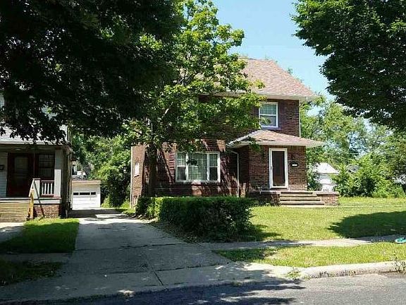 2nd image of 3273 Altamont Ave