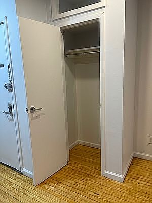 4th image of 203 Chrystie St #2CC