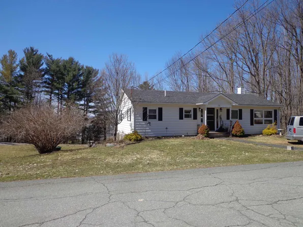 196 Louis St, Derby Line, VT 05830