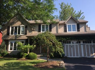 32 Honeysuckle Way, East Amherst, NY 14051