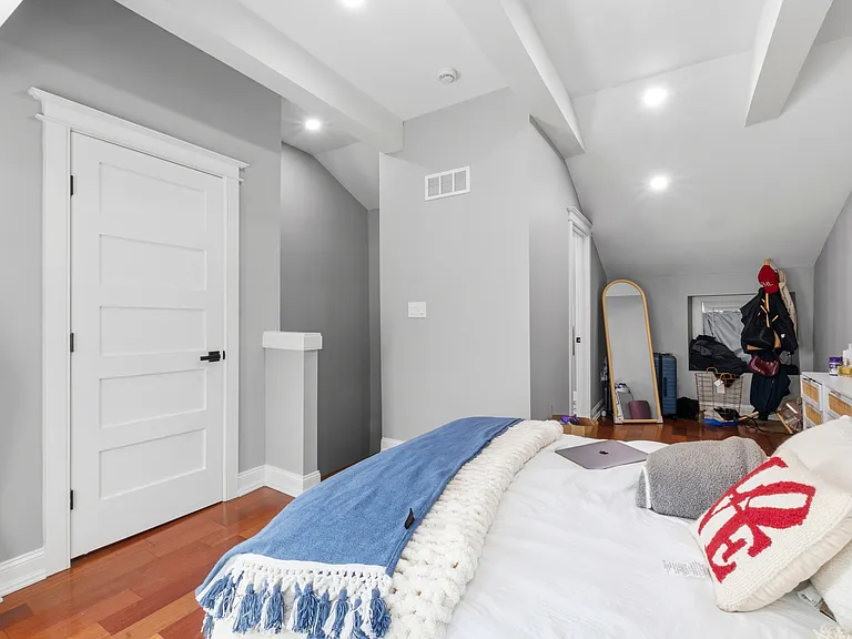 4331 Cresson St — Photo 28