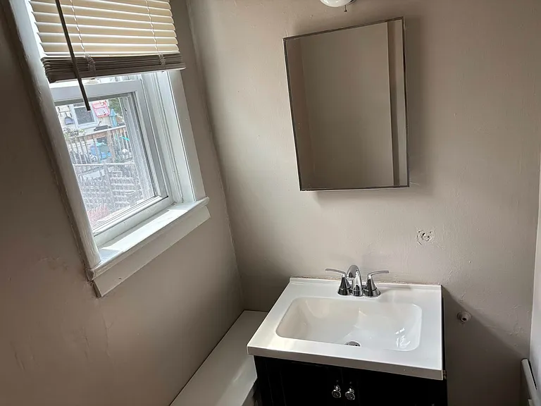 213 Green Ln — Photo 20