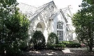 2 Sylvan Glen Ct photo 1