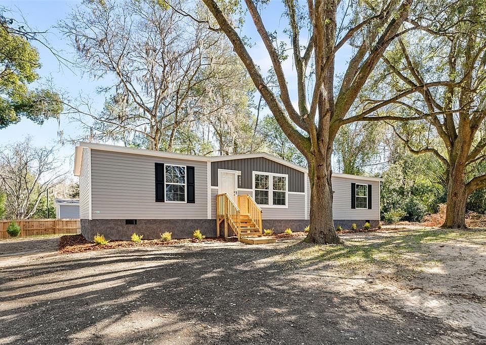 1st image of 4981 SW 69th St