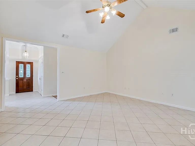 114 Red Bluff Cir — Photo 27