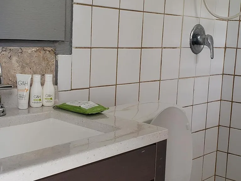 1B-2A Wintberg Est — Photo 13