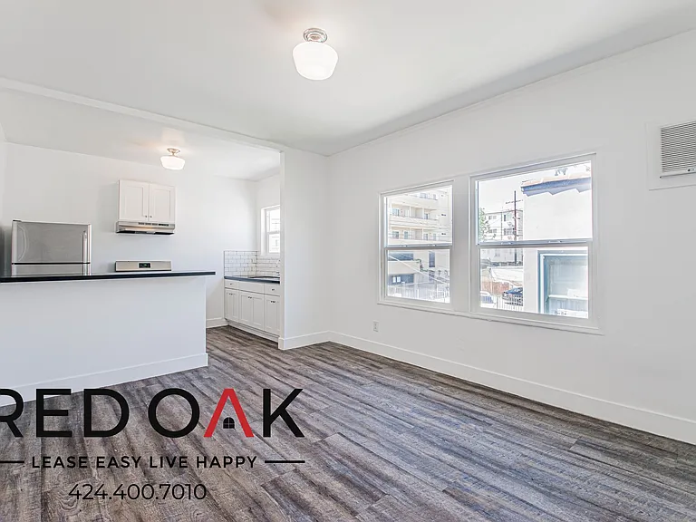859 S New Hampshire Ave #205 — Photo 1