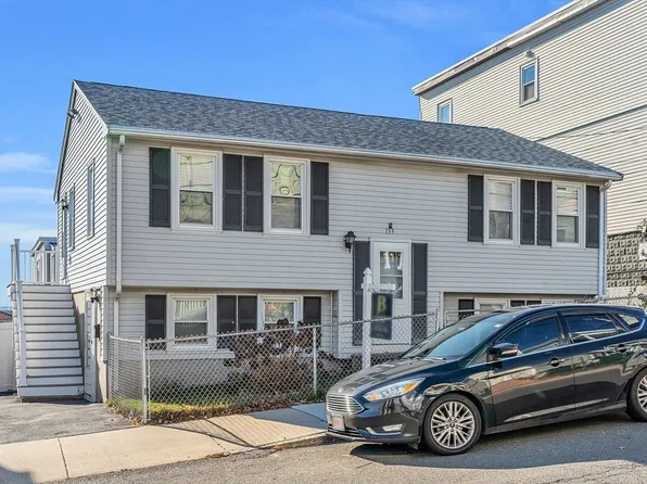 133 Bellingham St, Chelsea, MA 02150