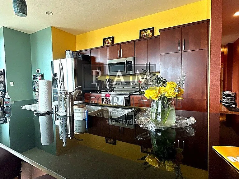 601 E Ogden Ave #601 — Photo 7
