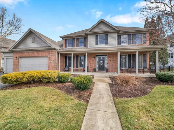 4N429 Mark Twain St, St Charles, IL 60175