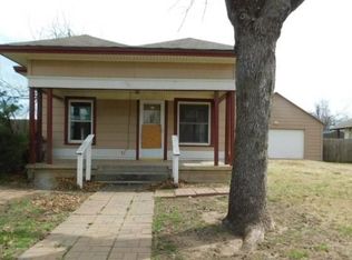 246 N L St, El Reno, OK 73036