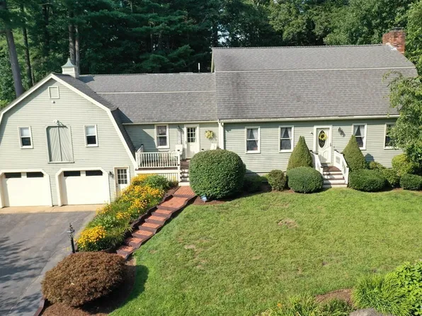 45 Kenneth St, West Bridgewater, MA 02379