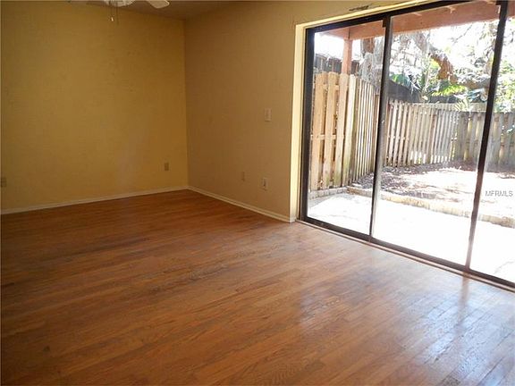 5th image of 772 Fairwood Ln
