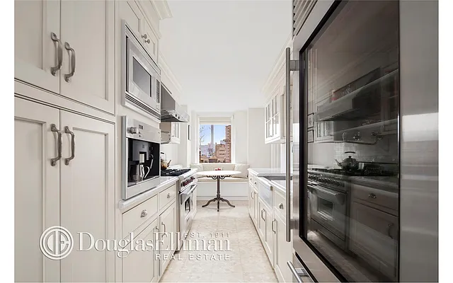Sold by Douglas Elliman | media 17