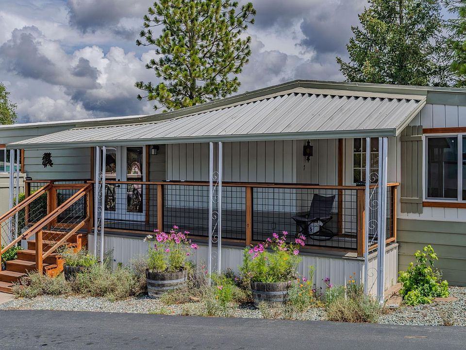 1st image of 150 Clinton Rd #7