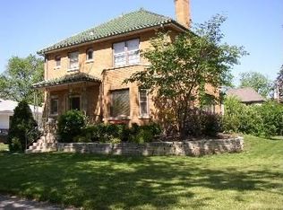 557 S Poplar Ave, Elmhurst, IL