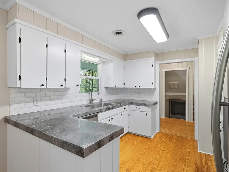 4850 Ellen Ave — Photo 25