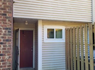 220 Elizabeth St APT C6, Chapel Hill, NC 27514