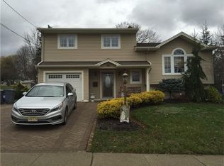 175 S Moetz Dr, Milltown, NJ 08850