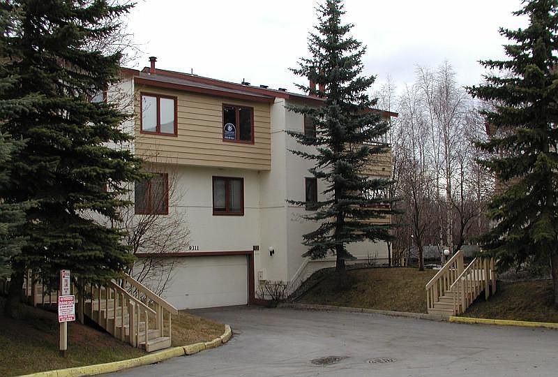 2nd image of 9311 Jewel Lake Rd Unit 201