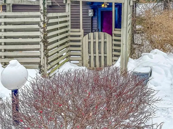 22 Penny Ln, Ithaca, NY 14850