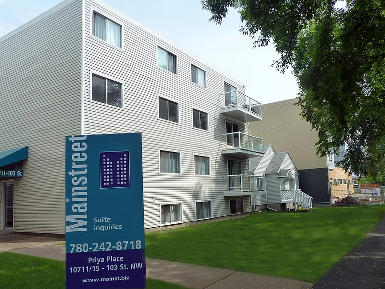 10711 103rd St NW — Photo 8