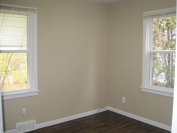 5th image of 2110 Fisher Dr